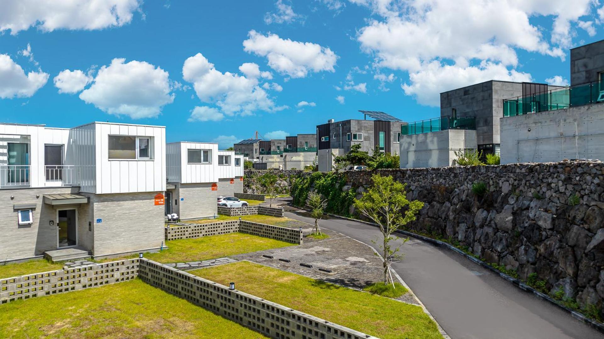 Jeju Family Garden Village Exterior foto